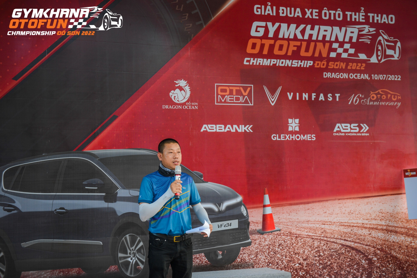 Giải đua xe tại Đồ Sơn là giải gymkhana cho oto lần thứ hai được tổ chức ở Hải Phòng.