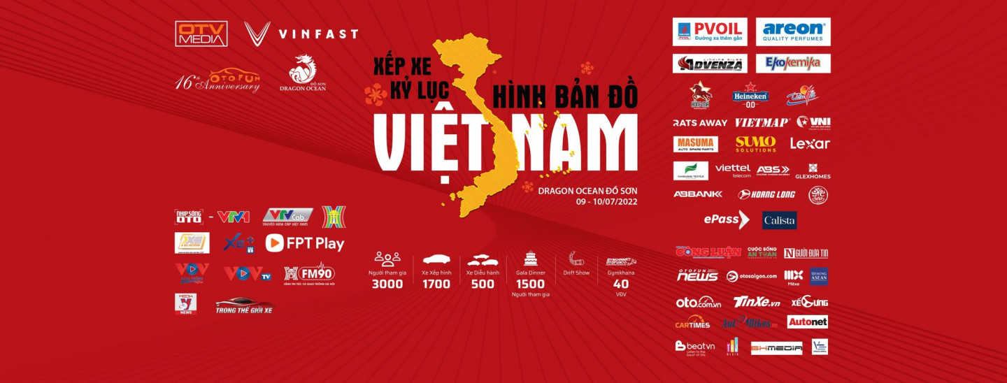 Xếp xe Kỷ lục Hình bản đồ Việt Nam tại Khu Du lịch Quốc tế Đồi Rồng, Đồ Sơn, Hải Phòng.